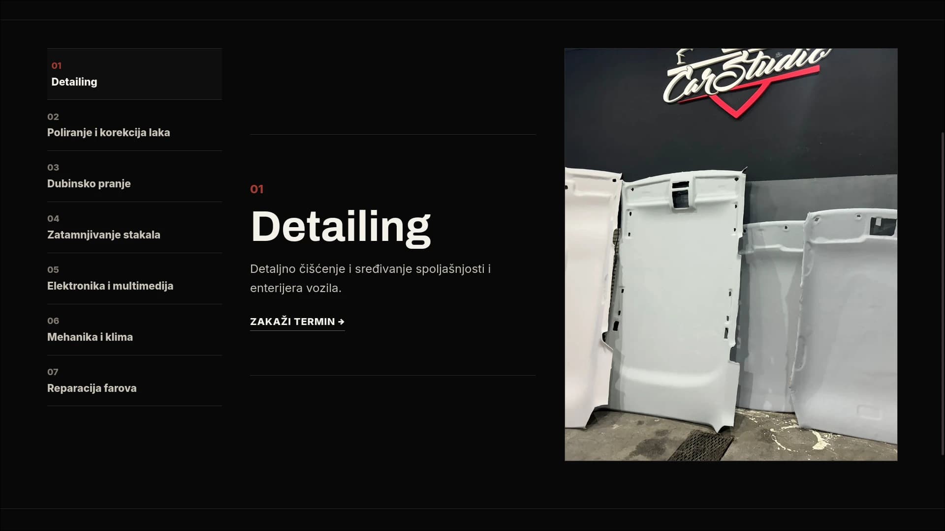 CarStudio 019 services navigator with active detailing preview